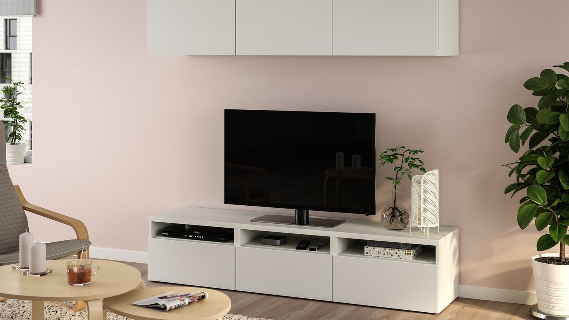 Composizione mobile TV BESTÅ IKEA bianco in offerta al 22% di sconto
