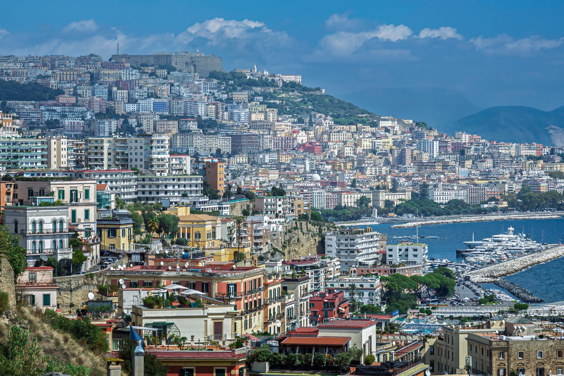 Tour Napoli 2026: vista sul golfo e sulla costiera