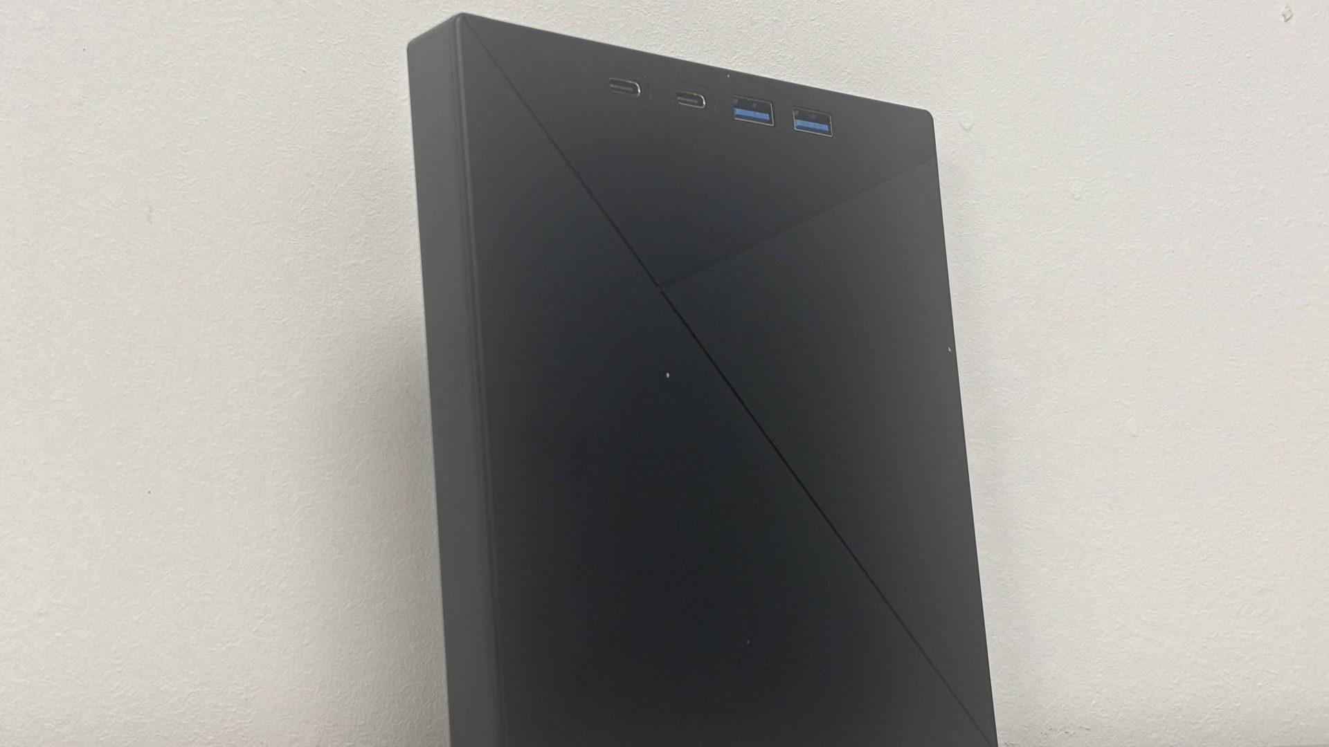 Lettore CD DVD esterno frontale con hub USB-C e USB-A integrato