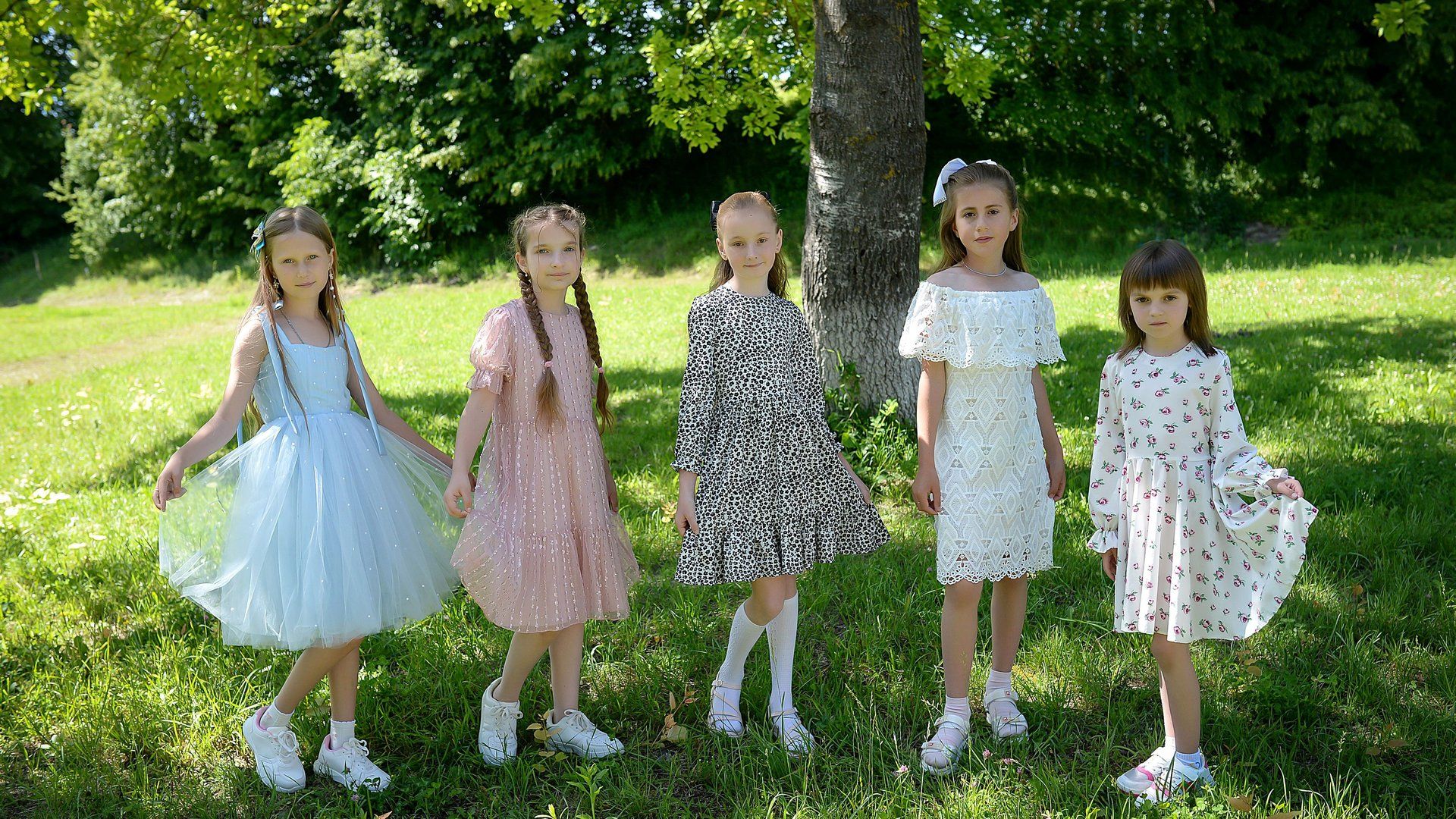 Bambini in abiti estivi colorati - saldi Chicco estate 2026