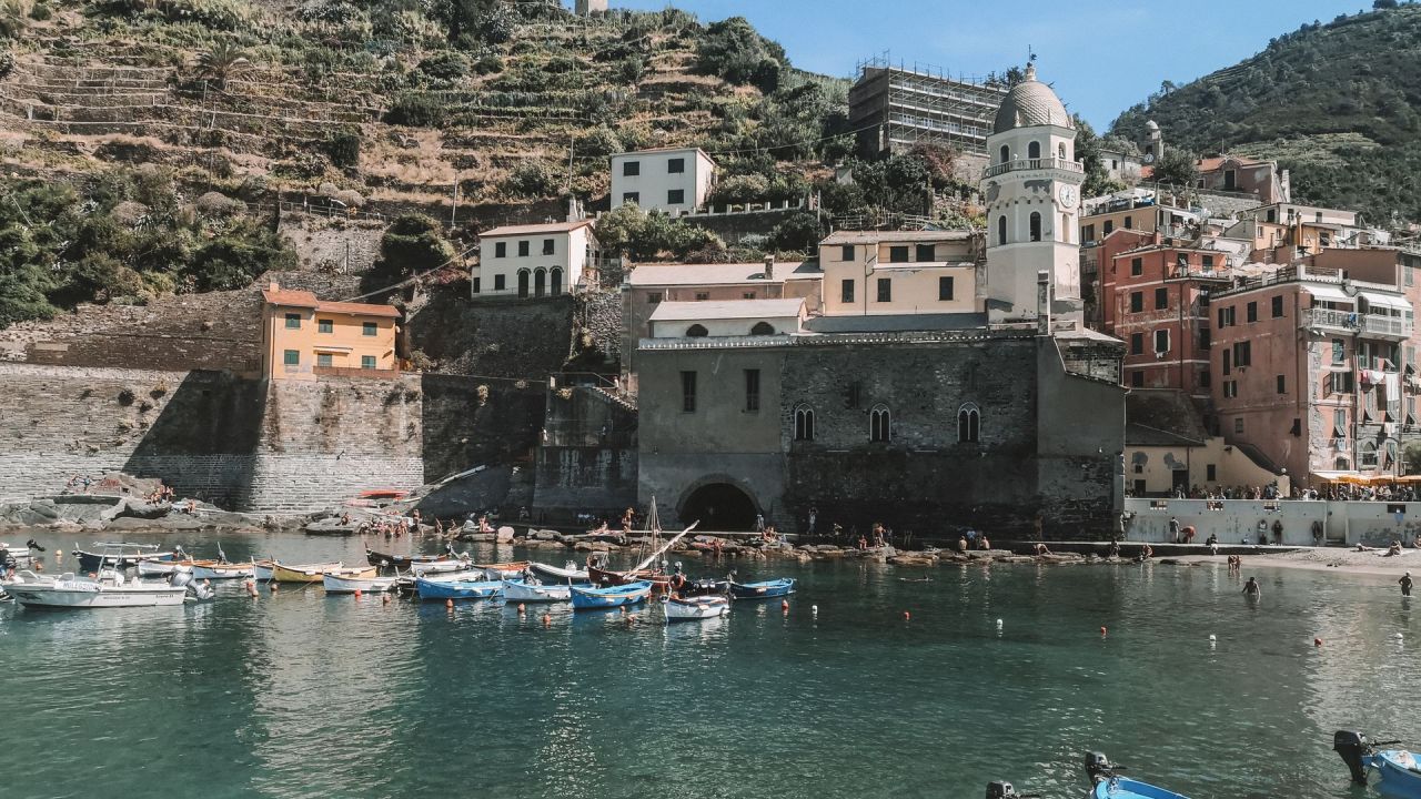Tour privato Cinque Terre in barca - gozzo ligure